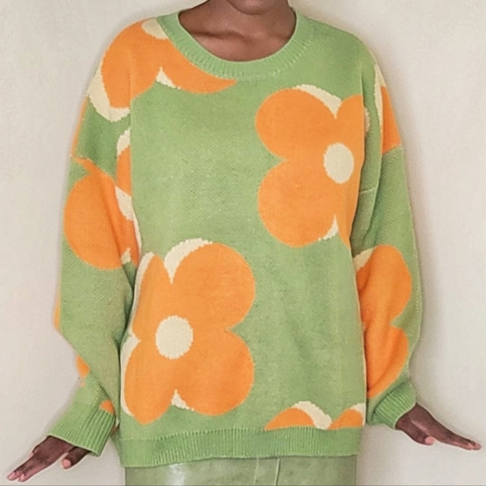 Oversized Retro Mod Floral Print Thick Knit Crewneck Sweater by Bailey Rose, EUC